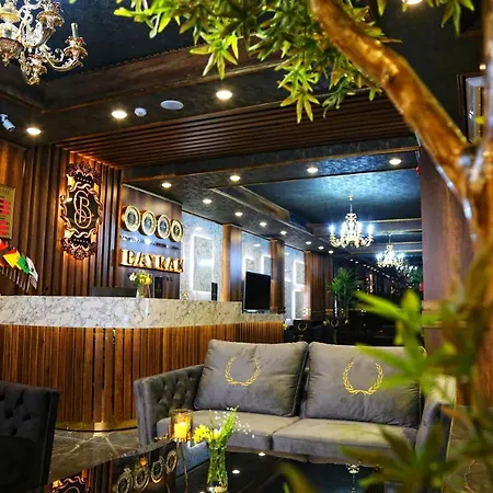Hotel Bayrak Grand
