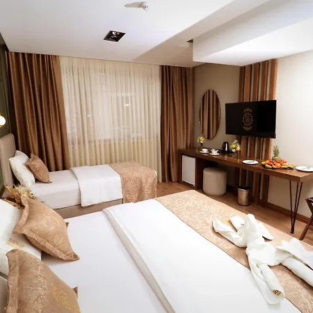 Bayrak Grand Hotel