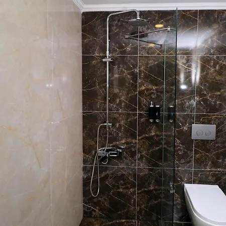 Bayrak Grand Hotel 4*