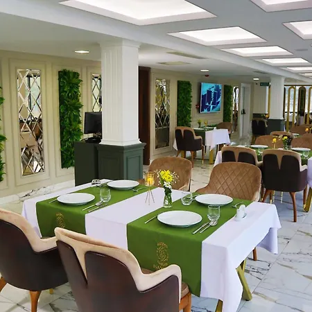 Hotel Bayrak Grand 4*