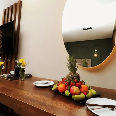 Hotel Bayrak Grand